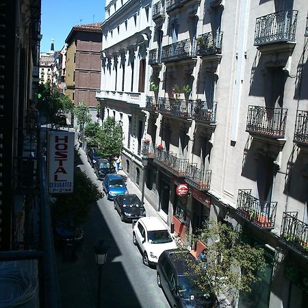 Hostal Cervantes Madrid Kültér fotó