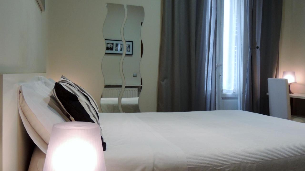 Hostal Cervantes Madrid Kültér fotó